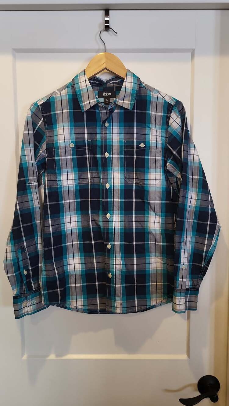 Urban Pipeline Boys XL Long Sleeve Plaid Button Up Shirt Teal Navy Gray